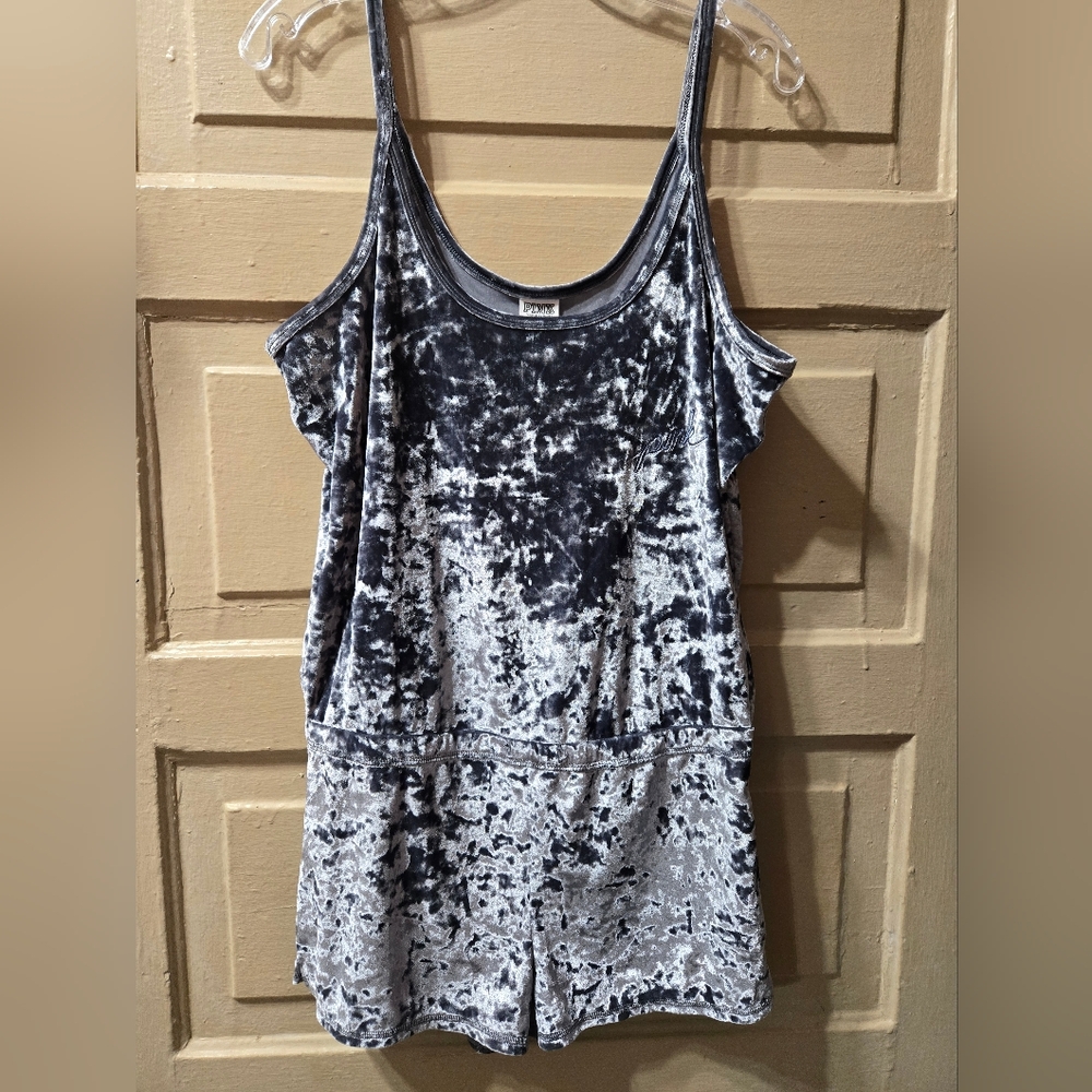 PINK Crushed Velvet Gray Sleepwear Lounge Jumpsuit NWT Size: L